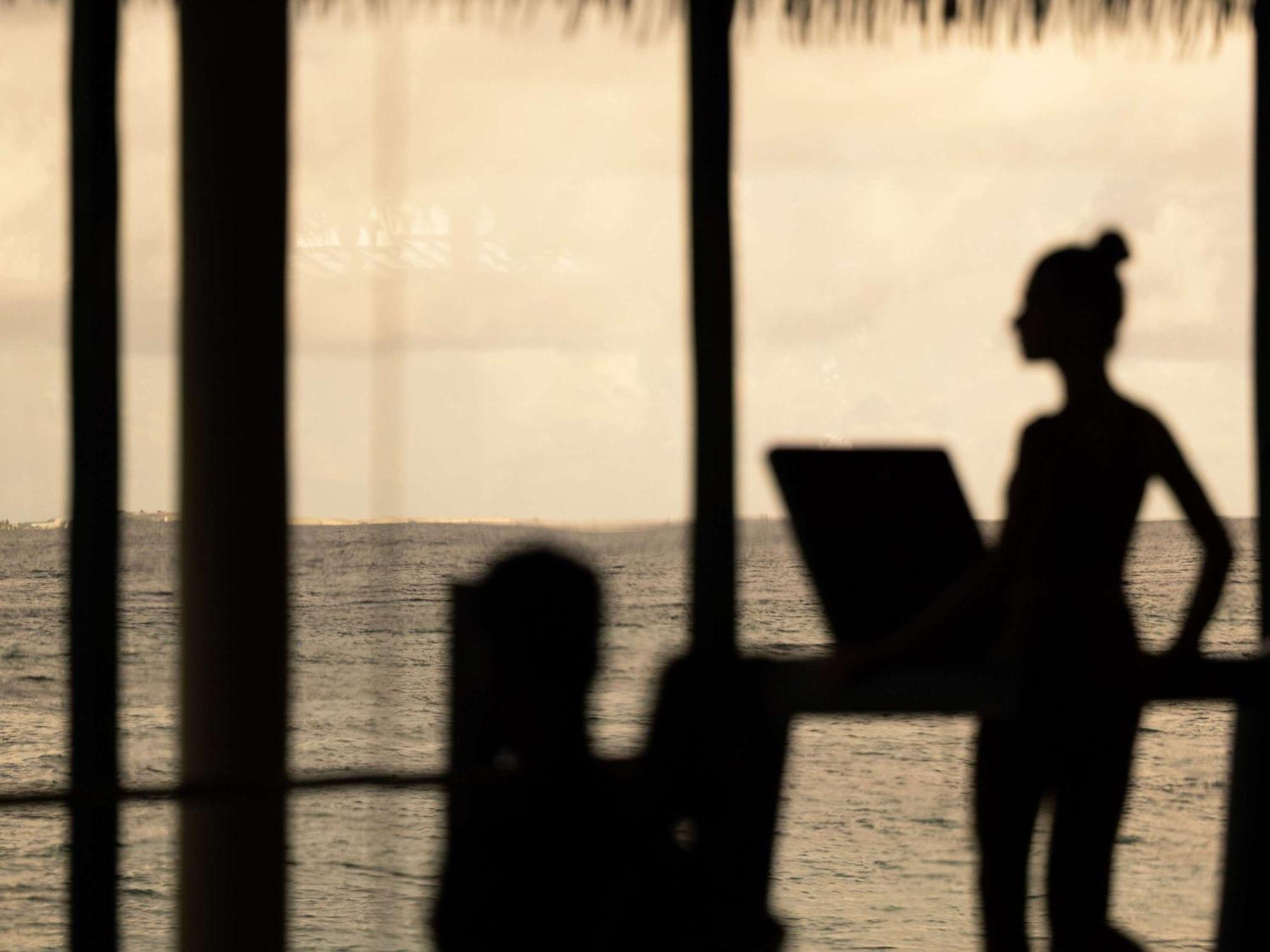 Hotel So/ Maldives Emboodhoo Lagoon Esterno foto